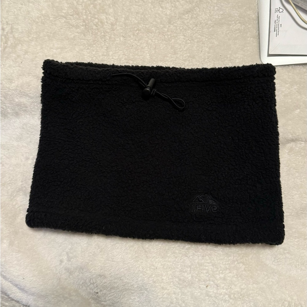Neck warmer